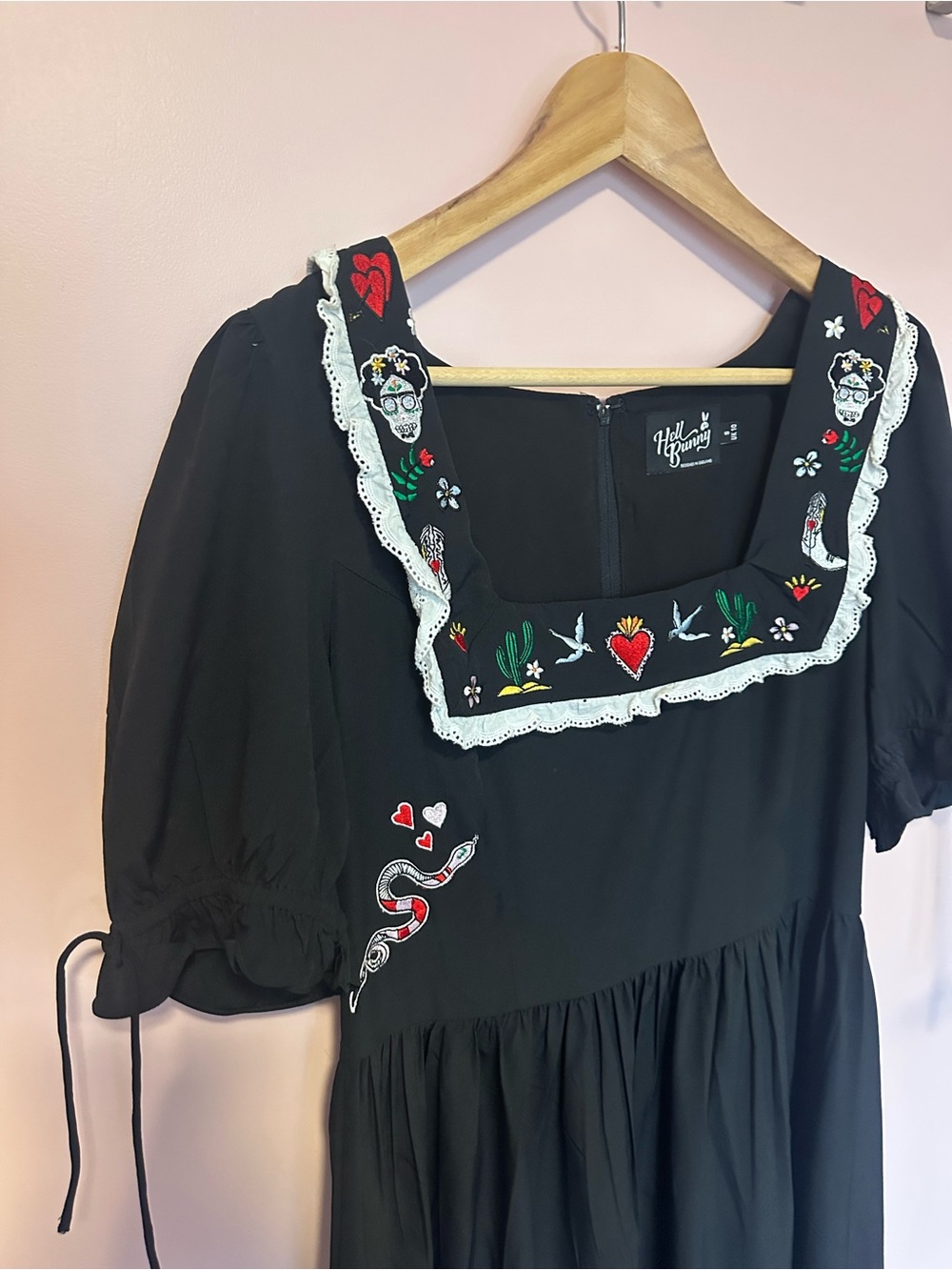Hell Bunny Black Midi Dress with Colorful mexicain Embroidery